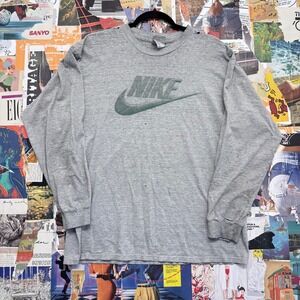 Thrashed Vintage Nike Long Sleeve T Shirt Gray Logo Graphic Size L